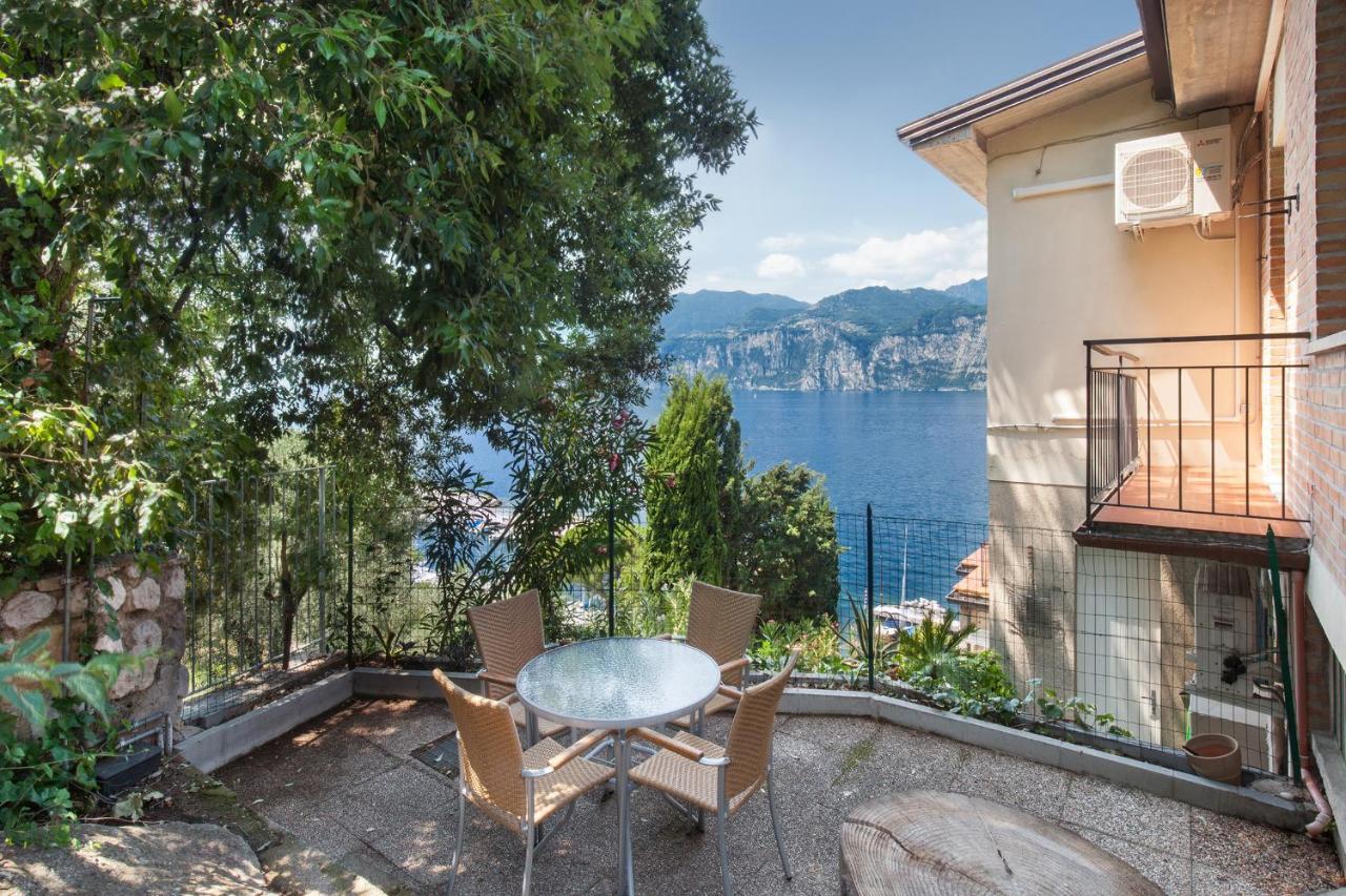 Apartment Windows On The Lake Malcesine Exterior foto